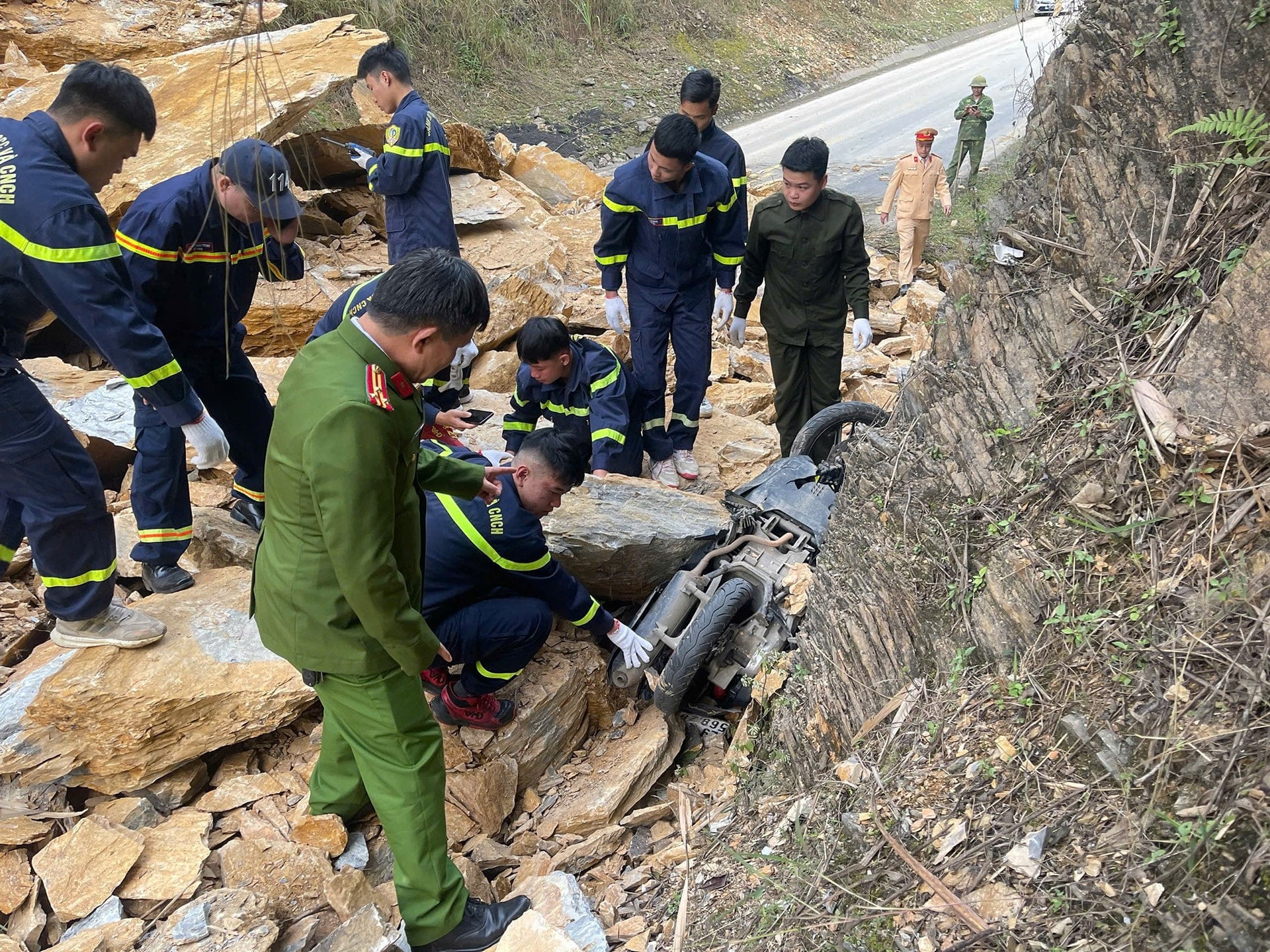 សត្លរ ឡូ ម៉ៃ ចូវ ៤ ៣៨៩១.jpg