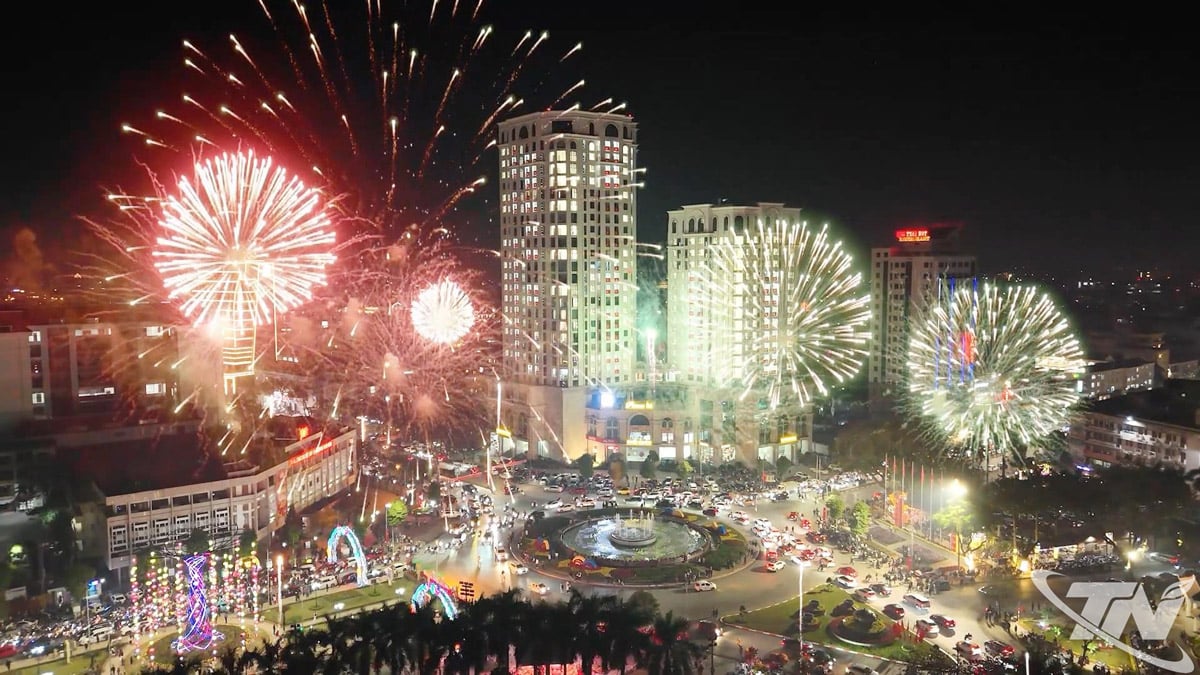 ຮູບພາບຂອງສູນກາງທີ່ທັນສະໄໝ ແລະ ມີຊີວິດຊີວາຂອງແຂວງທາຍງວຽນ ສະທ້ອນໃຫ້ເຫັນເຖິງພູມສັນຖານຕົວເມືອງ ແລະ ຊີວິດການເປັນຢູ່ໃໝ່ຂອງແຂວງໃນຍຸກແຫ່ງການເຊື່ອມໂຍງສາກົນທີ່ເລັ່ງລັດ.