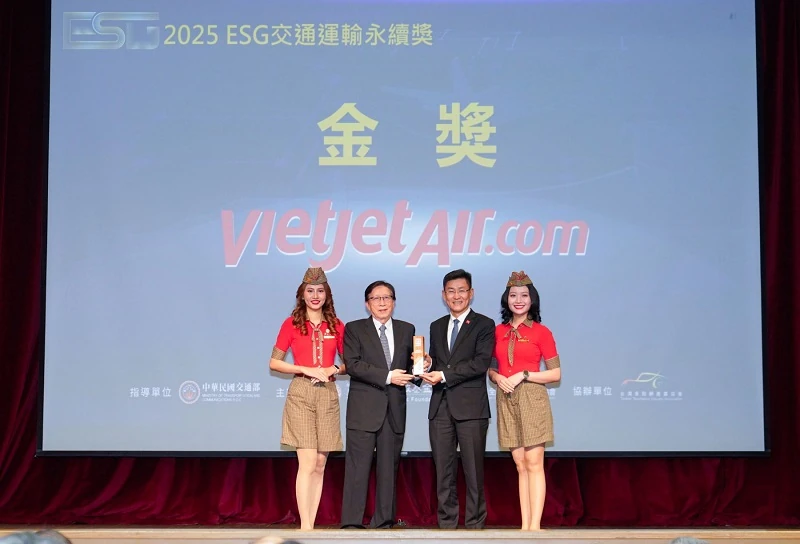 Vietjet ទទួលបានពានរង្វាន់មាសសម្រាប់ការអភិវឌ្ឍប្រកបដោយចីរភាពនៅតៃវ៉ាន់។