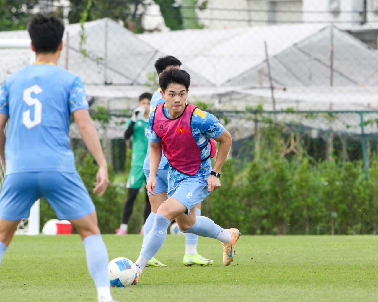 Dinh Bac bude klíčovým hráčem útoku vietnamského týmu do 22 let (Foto: VFF)