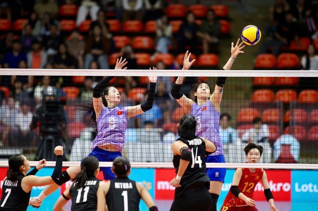 Lien de diffusion en direct pour la finale de volley-ball cet après-midi : Les billets pour le grand match contre la Thaïlande sont épuisés, Thanh Thúy prêt à exploser - Image 1. Link xem trực tiếp chung kết bóng chuyền chiều nay: Cháy vé đại chiến Thái Lan, Thanh Thúy sẵn sàng bùng nổ- Ảnh 1.