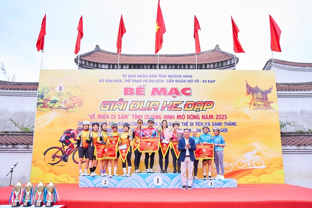 Giải đua xe đạp “Về miền di sản” mở rộng tỉnh Quảng Ninh 2025: Kết nối di sản bằng nhịp chuyển động xanh - Ảnh 9.