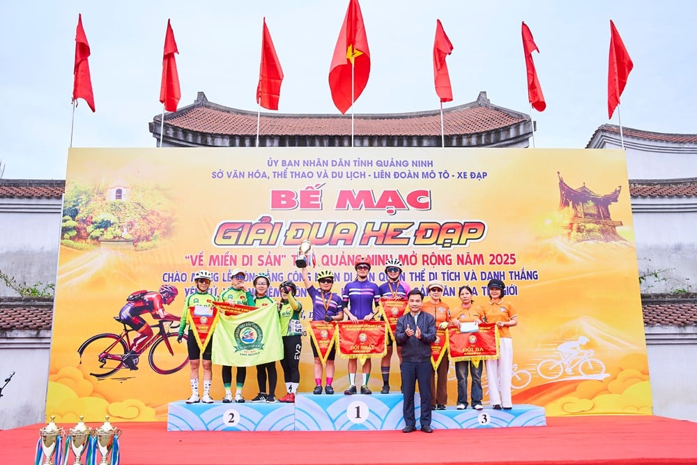 Giải đua xe đạp “Về miền di sản” mở rộng tỉnh Quảng Ninh 2025: Kết nối di sản bằng nhịp chuyển động xanh - Ảnh 10.