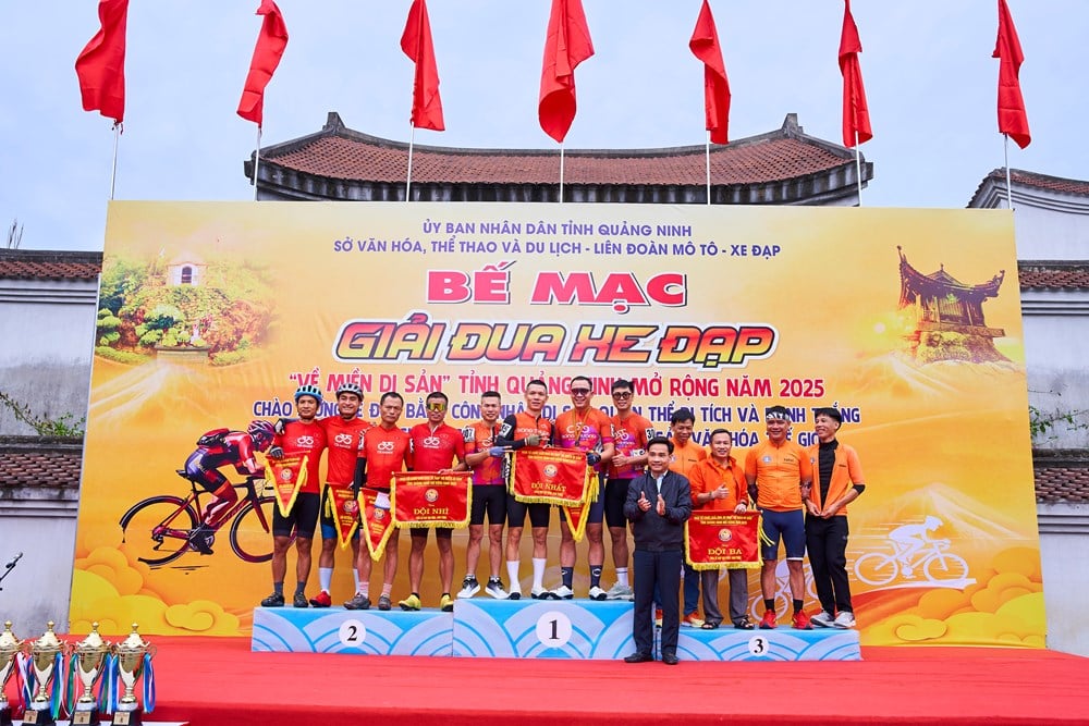 Giải đua xe đạp “Về miền di sản” mở rộng tỉnh Quảng Ninh 2025: Kết nối di sản bằng nhịp chuyển động xanh - Ảnh 11.