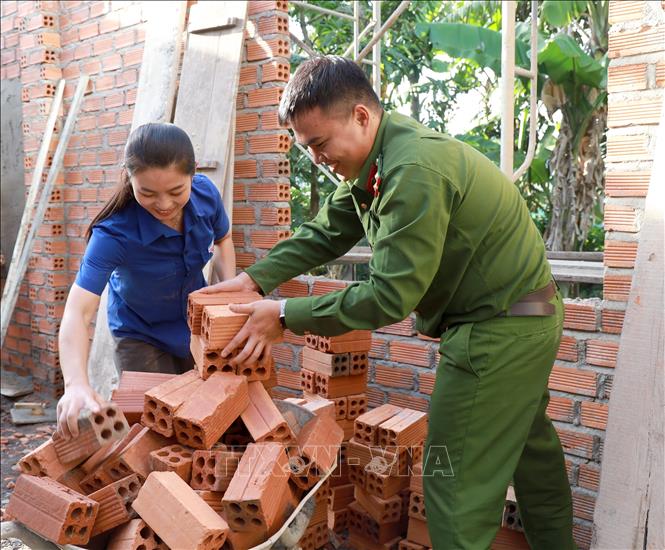 ចំណងជើងរូបថត