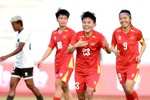 비치투이와 하이옌, SEA 게임 득점왕 경쟁에서 뜻밖에 '라이벌'로 떠올라? - 사진 4. Bích Thùy và Hải Yến bất ngờ thành ‘đối thủ’ trong cuộc đua ghi nhiều bàn thắng nhất SEA Games?- Ảnh 4.