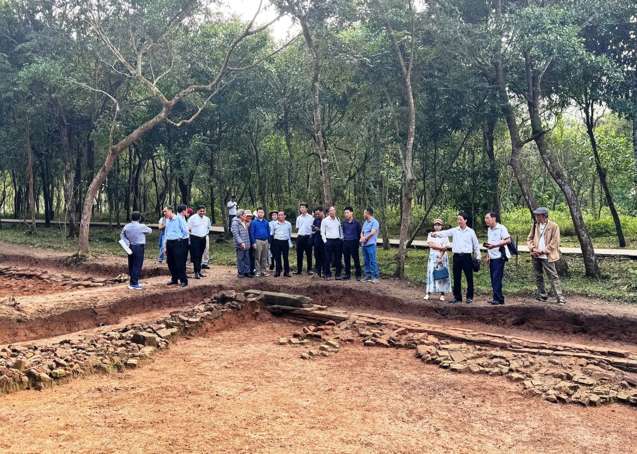 ការរកឃើញផ្លូវបុរាណនេះគឺជាសម្ភារៈដ៏មានតម្លៃសម្រាប់កសាងកំណត់ហេតុដ៏ទូលំទូលាយនៃបរិវេណប្រាសាទមីសឺន។