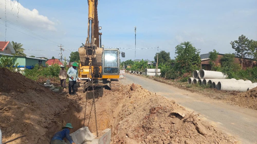 ថវិកាជិត ១៥ ពាន់លានដុងនឹងត្រូវចំណាយលើការសាងសង់ផ្លូវ Khanh Hung - Hung Dien A។