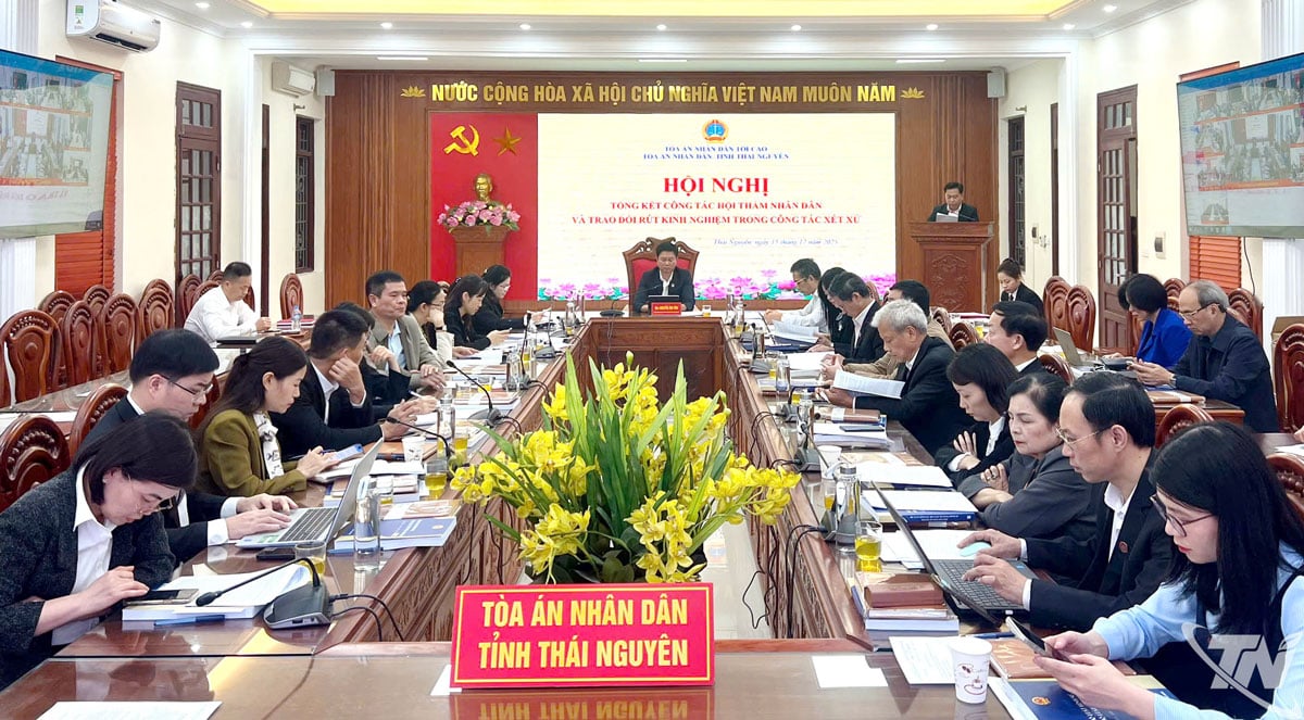 ប្រតិភូដែលចូលរួមសន្និសីទ។