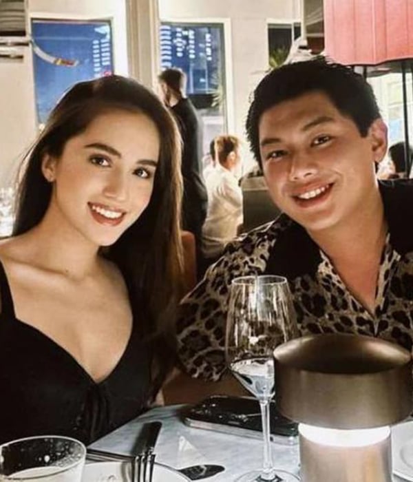 មិត្តស្រីរបស់មហាសេដ្ឋី កូនប្រុសរបស់ Jonathan Hạnh Nguyễn - រូបថត ៦. bạn gái con trai tỉ phú Johnathan Hạnh Nguyễn - Ảnh 6.