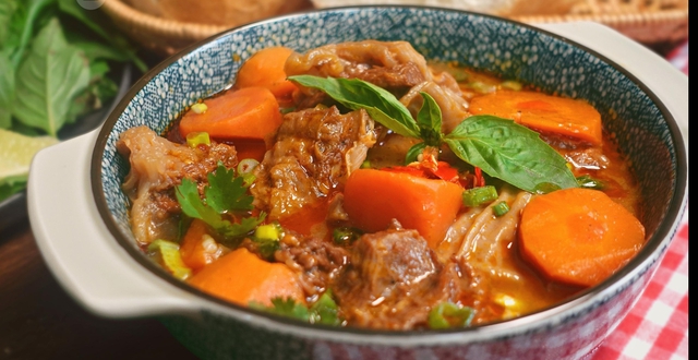 Rindfleischgerichte zählen zu den besten Speisen der Welt; probieren Sie dieses unglaublich einfache Rezept an einem kalten Tag – Sie werden es lieben! – Foto 5. Món ăn từ thịt bò lọt top món ngon thế giới, ngày lạnh thử ngay cách chế biến vô cùng đơn giản, ăn là mê này - Ảnh 5.