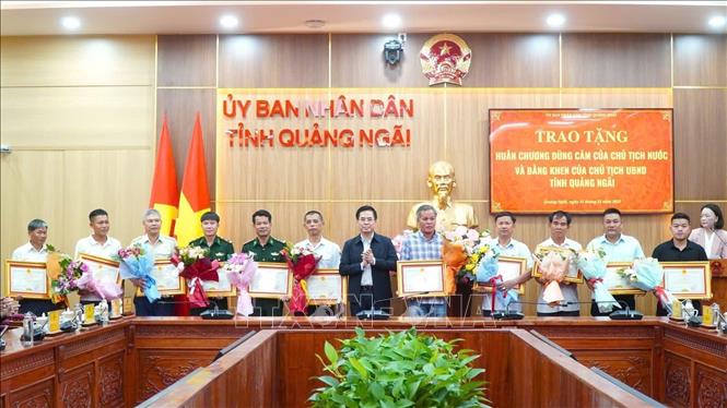 ចំណងជើងរូបថត