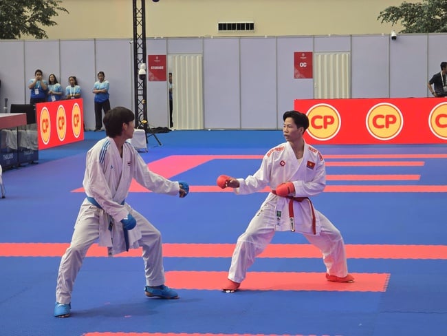 SEA Games 33 khép lại với dấu ấn đậm nét của Karate Việt Nam - Ảnh 1.