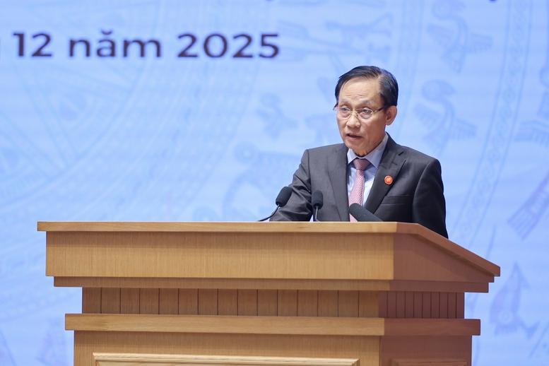 នាយករដ្ឋមន្ត្រី៖ ការវិនិយោគនៅតំបន់ព្រំដែនត្រូវតែយ៉ាងហោចណាស់ស្មើនឹង ឬខ្ពស់ជាងតំបន់ក្នុងស្រុក - រូបថតទី ៧។ Thủ tướng: Quan tâm đầu tư cho khu vực biên giới ít nhất phải bằng hoặc cao hơn trong nội địa- Ảnh 7.