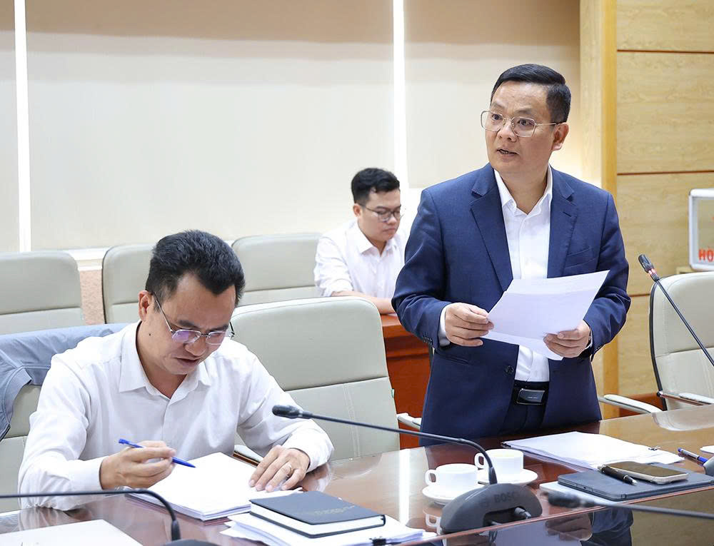 Bộ Y tế họp chuẩn bị công tác Y tế phục vụ Đại hội Đại biểu toàn quốc lần thứ XIV của Đảng- Ảnh 2.