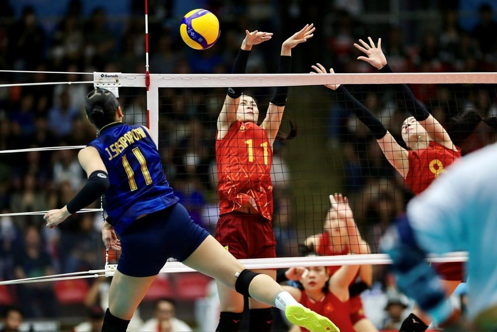 បន្ទាប់ពីចាញ់ថៃ ក្រុមបាល់ទះនារីវៀតណាមមិនអាចផ្លាស់ប្តូរពណ៌មេដាយរបស់ពួកគេបានទេ - រូបថតទី 3