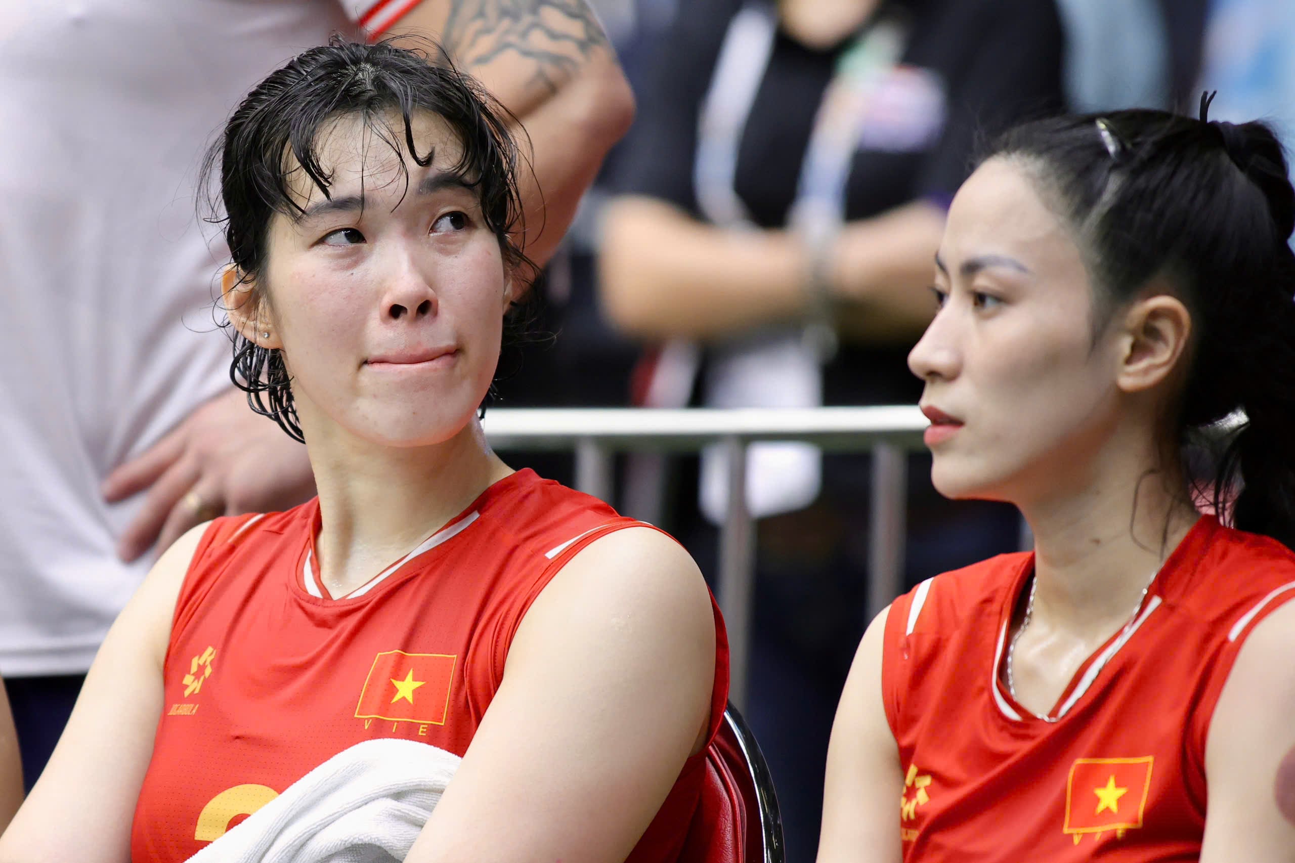 Thanh Thúy trào nước mắt khi bóng chuyền nữ Việt Nam thua đau đớn Thái Lan…- Ảnh 2.
