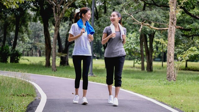 Kan yağını (kötü kolesterolü) doğal yollarla düşürmenin en iyi 5 egzersizi - Resim 1. 5 bài tập tốt nhất để giảm mỡ máu (cholesterol xấu) một cách tự nhiên- Ảnh 1.