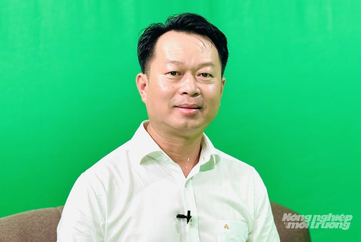 รองศาสตราจารย์ ดร. เหงียน โค่ย เหงีย รองหัวหน้าภาควิชาปฐพีวิทยา คณะเกษตรศาสตร์ มหาวิทยาลัยเกิ่นโถ ภาพถ่าย: เลอ ฮว่าง วู PGS.TS Nguyễn Khởi Nghĩa, Phó Trưởng khoa Khoa học đất – Trường Nông nghiệp (Đại học Cần Thơ). Ảnh: Lê Hoàng Vũ.