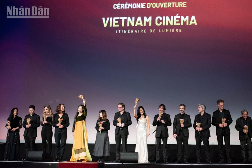 Καλλιτέχνες που συμμετέχουν στην Εβδομάδα «Βιετναμέζικος Κινηματογράφος - Ταξίδι του Φωτός».