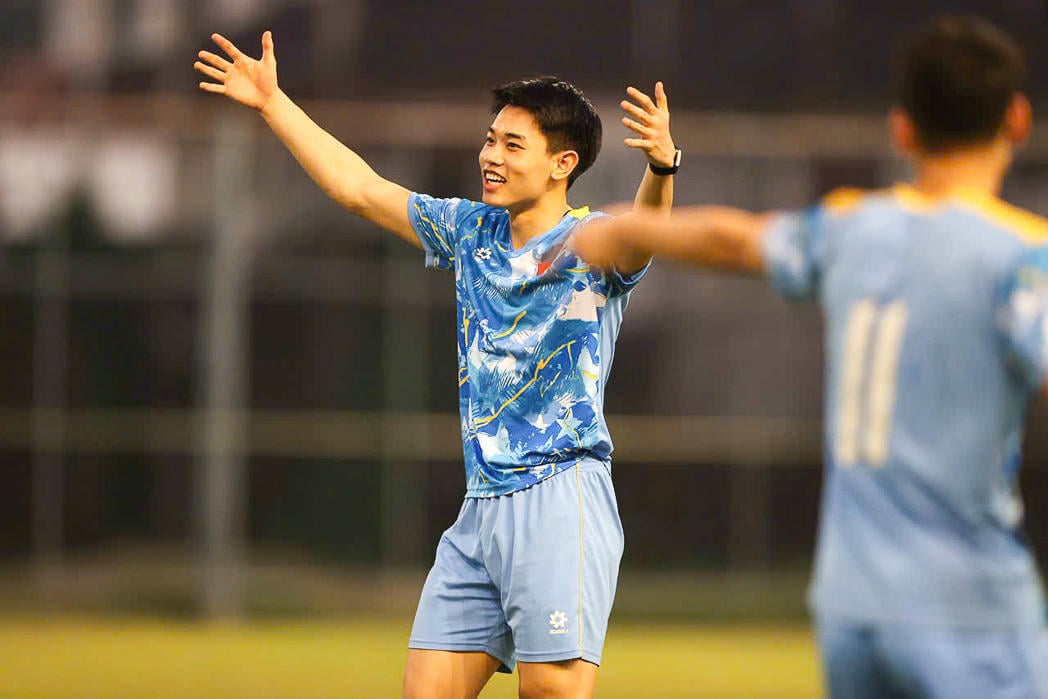 អាជីពដ៏ជោគជ័យមួយកំពុងរង់ចាំតារាវ័យក្មេង Dinh Bac (រូបថត៖ VFF)