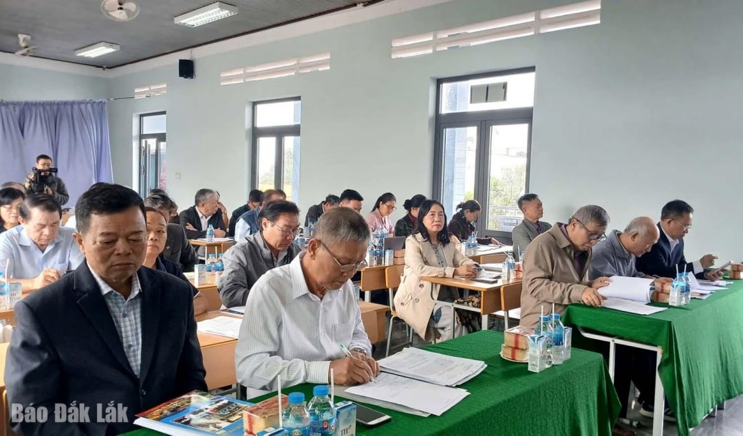 Delegates attending the first (expanded) Executive Committee meeting, term 2021-2026