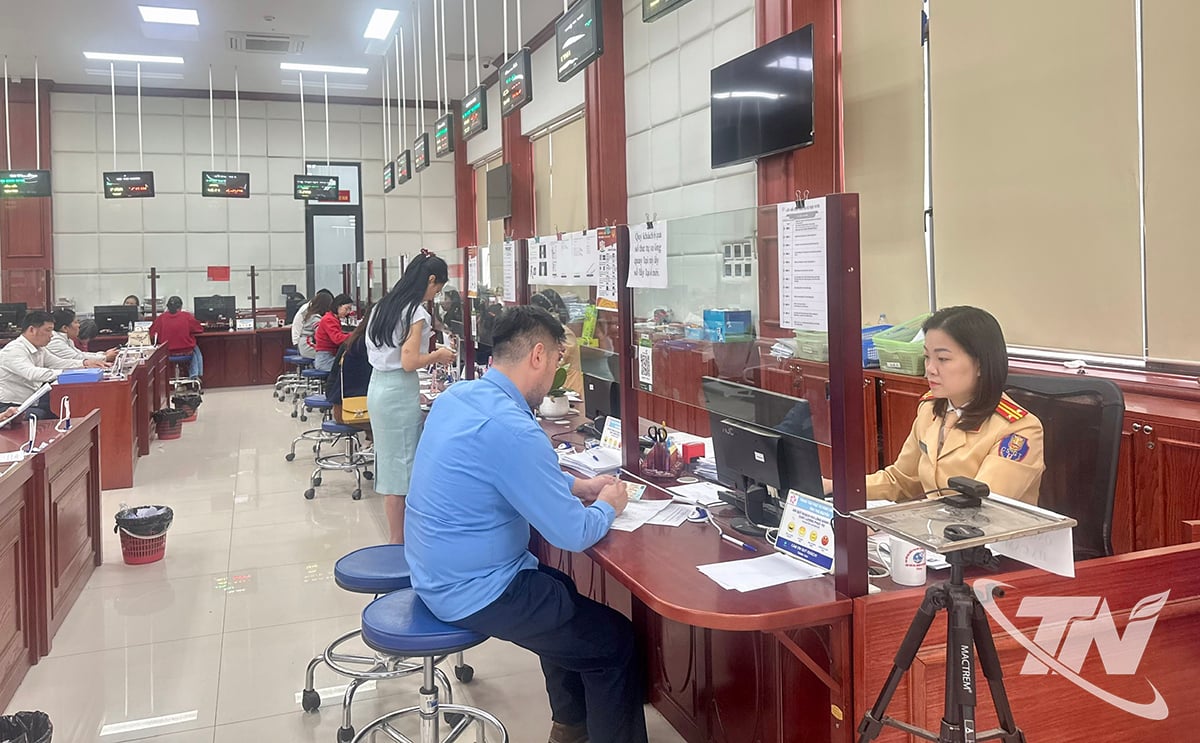 ដោយមានគោលដៅបញ្ចប់ការសម្អាតទិន្នន័យចុះបញ្ជីយានយន្ត និងប័ណ្ណបើកបរនៅក្នុងខេត្តមុនថ្ងៃទី 31 ខែធ្នូ ឆ្នាំ 2025 អាជ្ញាធរពាក់ព័ន្ធកំពុងបន្តពង្រឹងកម្លាំងពលកម្ម ធនធាន និងម៉ោងធ្វើការរបស់ពួកគេ។