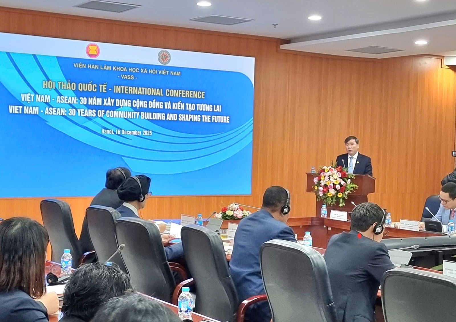 ចំណងជើងរូបថត