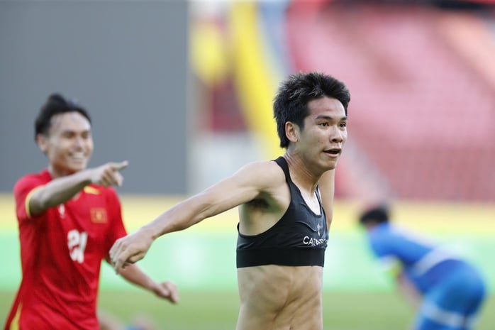 Lê Văn Thuận xứng danh 