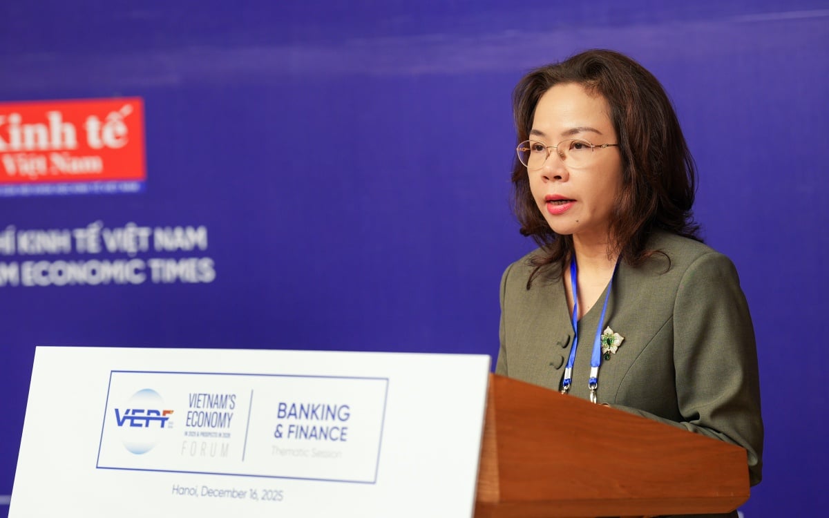 ធនាគាររដ្ឋវៀតណាមកំពុងពង្រឹងដំណោះស្រាយឥណទាន ដើម្បីជំរុញកំណើនសេដ្ឋកិច្ច និងសម្រេចបានគោលដៅពីរខ្ទង់។ NHNN tăng cường giải pháp tín dụng, thúc đẩy tăng trưởng kinh tế đạt mục tiêu hai con số