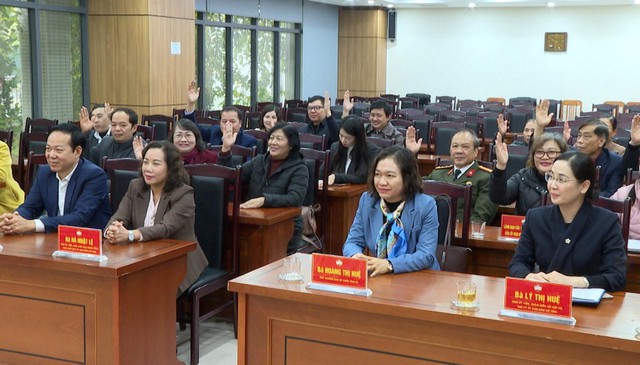 Zaměřte se na kvalitní přípravy voleb do Národního shromáždění a Lidové rady v Cao Bangu - Foto 2. Tập trung chuẩn bị tốt cho bầu cử Đại biểu Quốc hội và HĐND ở Cao Bằng- Ảnh 2.
