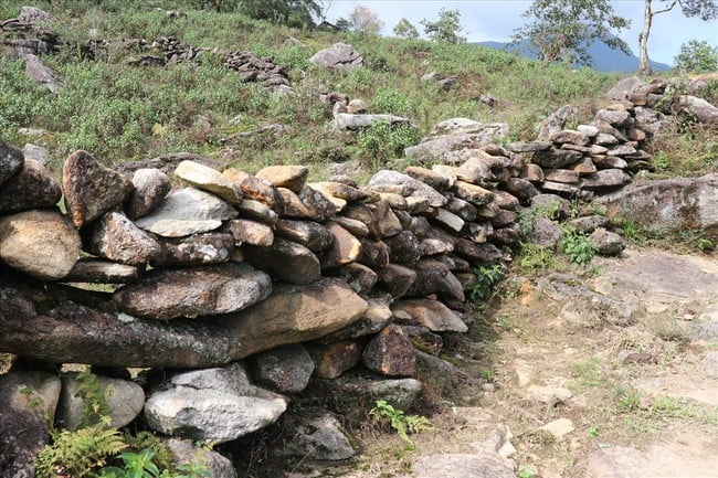 Khảo sát đường đá cổ Pavie: Đồng thuận bảo tồn di sản, hướng tới phát triển du lịch bền vững - Ảnh 1.