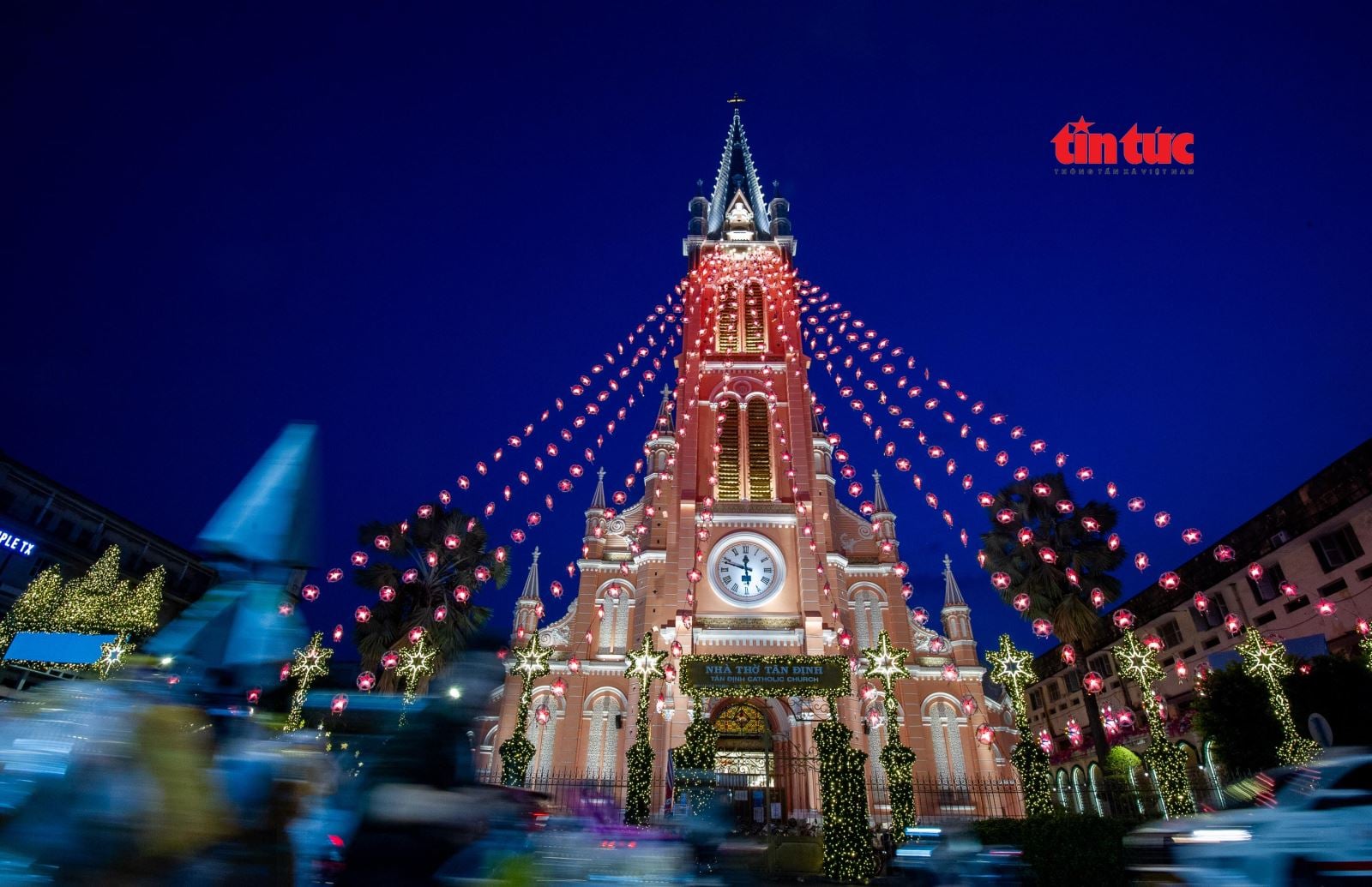 ចំណងជើងរូបថត