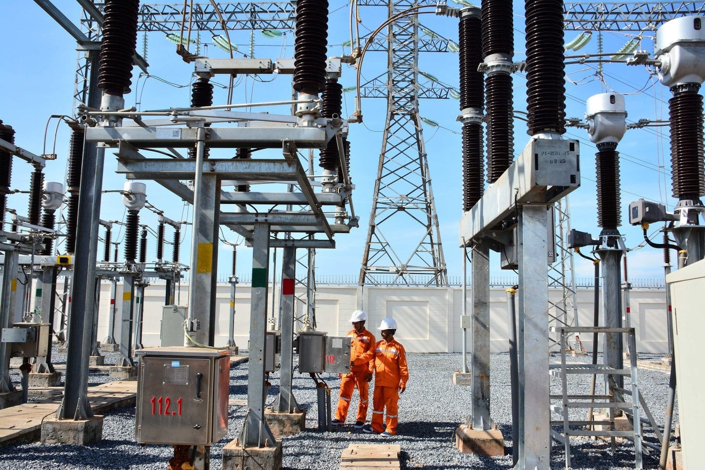 ទិដ្ឋភាពទូទៅនៃអនុស្ថានីយរងអាកាសយានដ្ឋាន Long Thanh 110kV ដែលទើបដំណើរការថ្មី។