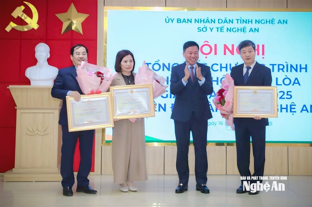 αγγλικό-ειδησεογραφικό-άρθρο