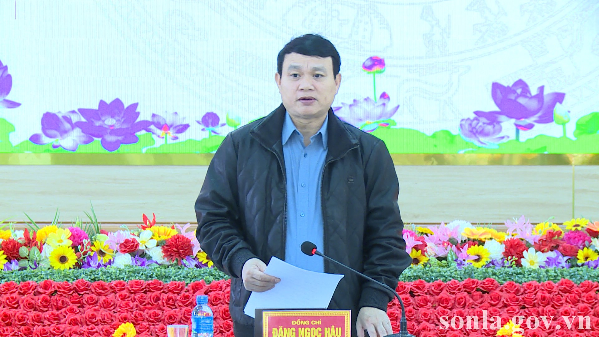 គាត់ជឿអត្ថបទ