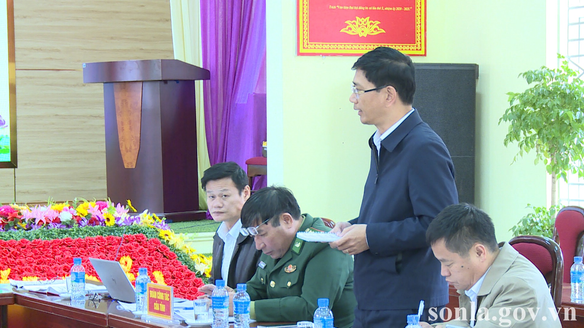 គាត់ជឿអត្ថបទ