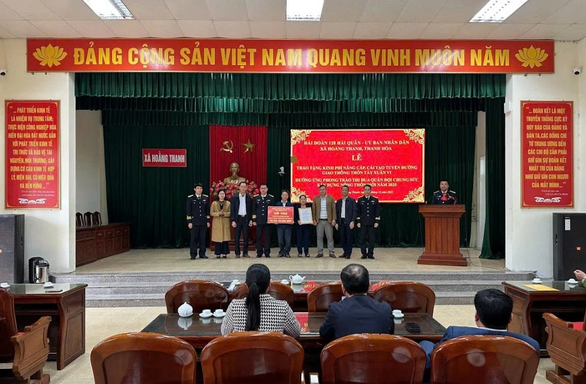 Námořní letka 128 zavedla řadu aktivit na podporu rybářů při výpravách na moře a udržení jejich obživy.