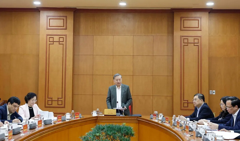 Tổng Bí thư Tô Lâm: Thực hiện chế độ, chính sách với người có công phải đầy đủ, kịp thời, không đùn đẩy trách nhiệm - Ảnh 1.