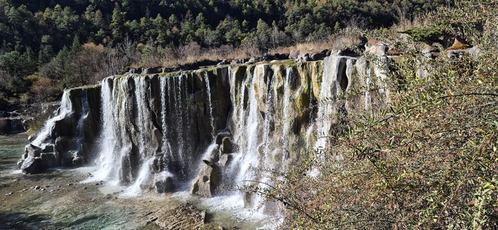 ភ្នំព្រិលនាគរាជ៖ «អច្ឆរិយៈទឹកកក» នៅក្នុងបេះដូងនៃទីក្រុងលីជាំង - រូបថតទី 9