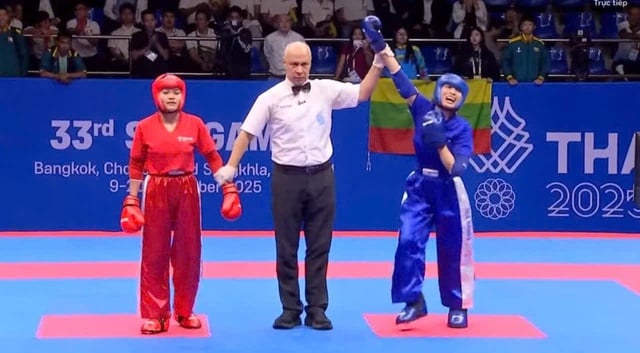 I combattenti di kickboxing vincono alla grande contro Thailandia e Myanmar: il Vietnam ora ha 46 medaglie d'oro, continuando la sua ascesa - Foto 3. Võ sĩ kickboxing thắng đậm Thái Lan và Myanmar: Việt Nam đã có 46 HCV, tiếp tục bứt phá- Ảnh 3.
