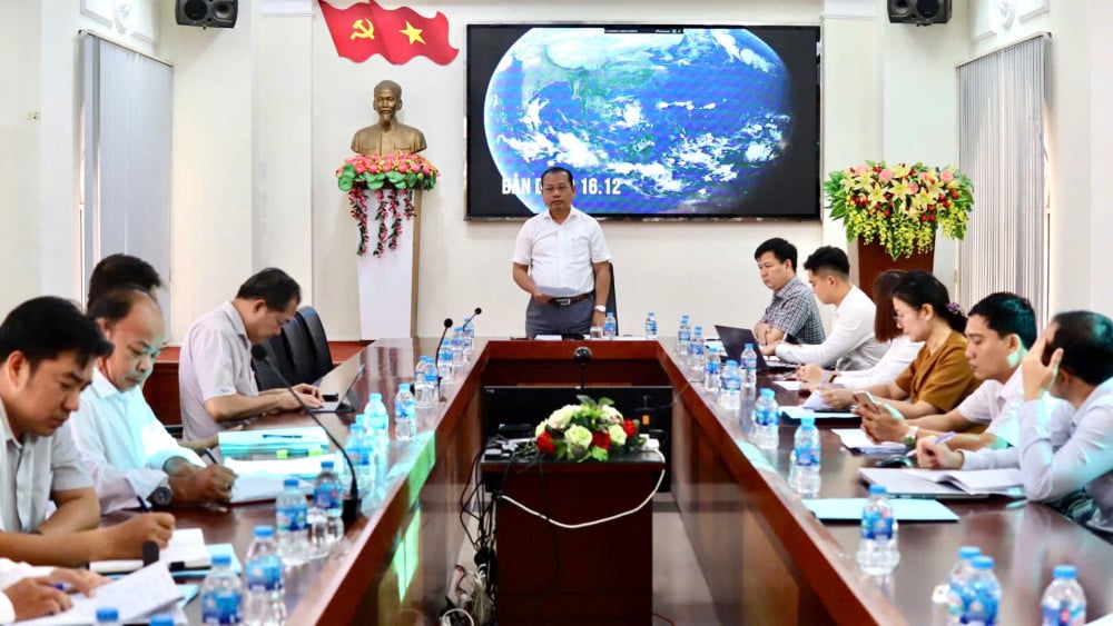 ខេត្តតៃនិញ ពិនិត្យឡើងវិញនូវការរៀបចំសម្រាប់ពិធីបើកការដ្ឋានសាងសង់សួនឧស្សាហកម្មហៀបថាញ់ - ដំណាក់កាលទី ១។