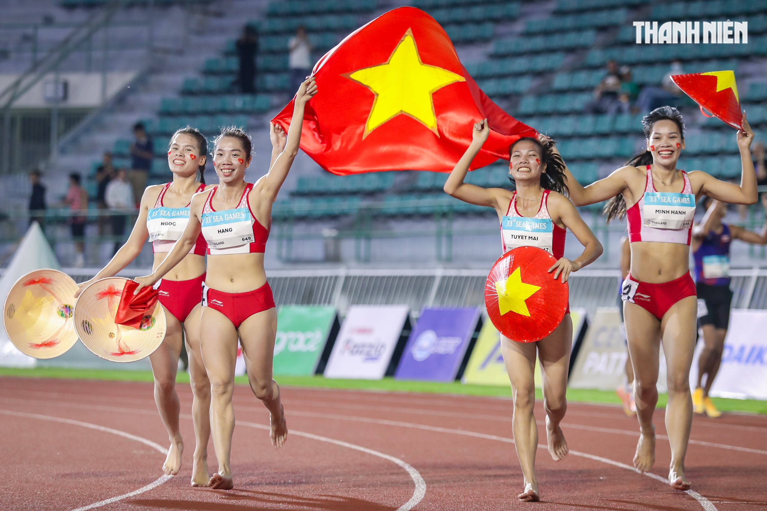 Khoảnh khắc tuyệt đỉnh Nguyễn Thị Oanh và những bước chạy vàng làm nên lịch sử- Ảnh 14.
