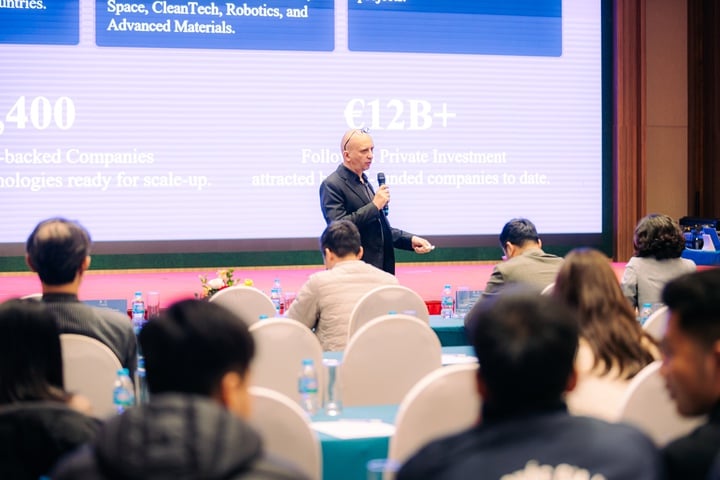 ការកសាងប្រព័ន្ធអេកូឡូស៊ីនវានុវត្តន៍សម្រាប់កំណើនកសិកម្មបៃតង - រូបថតទី ៤។ Xây dựng hệ sinh thái đổi mới sáng tạo cho nông nghiệp tăng trưởng xanh- Ảnh 4.