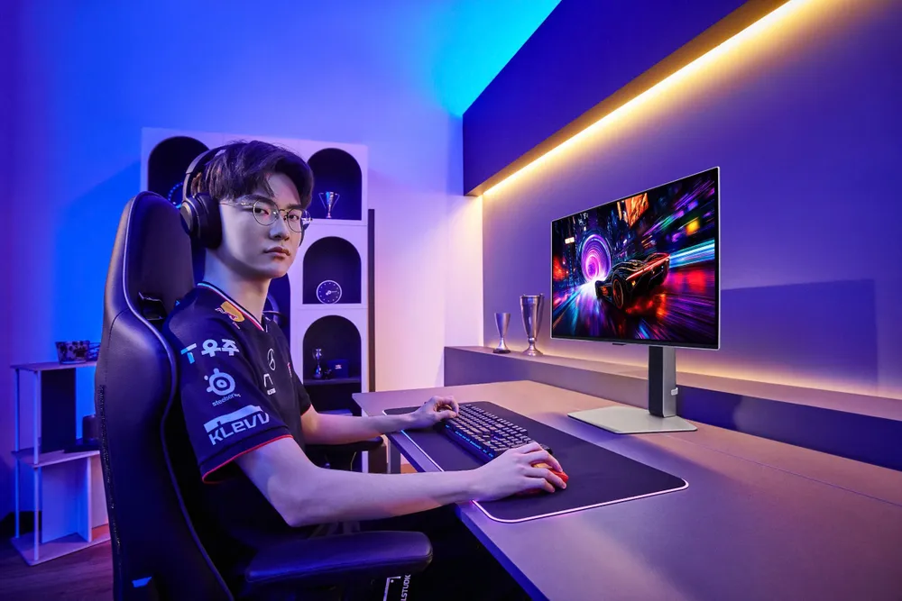 Samsung Odyssey គឺជាស៊េរីម៉ូនីទ័រលេងហ្គេមលំដាប់ខ្ពស់ ដែលត្រូវបានបង្កើតឡើងជាពិសេសសម្រាប់អ្នកលេងហ្គេម។