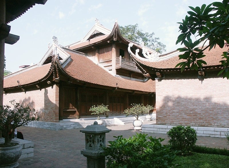 Oblast Thai Hoc, Národní univerzita Van Mieu