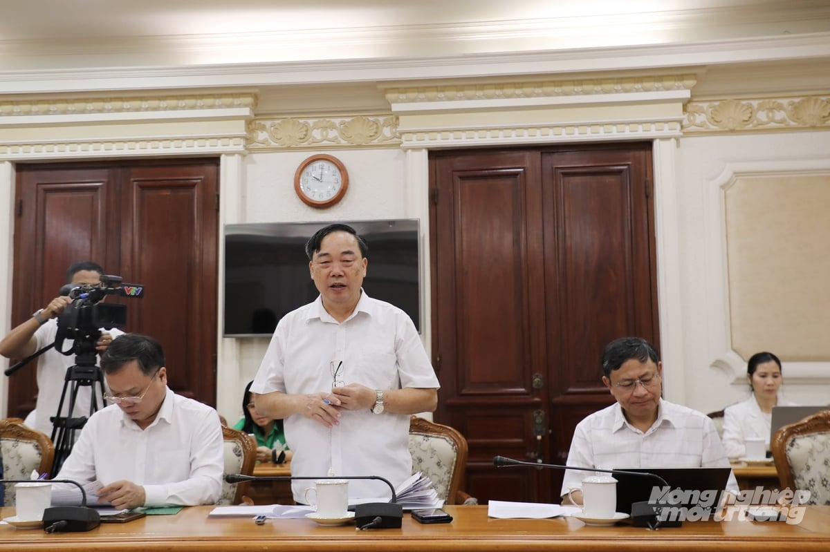 Ông Phạm Văn Duy, Phó Cục trưởng Cục Chất lượng, Chế biến và Phát triển thị trường. Ảnh: Nguyễn Thủy.