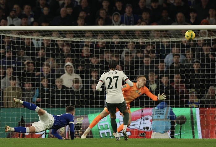 Siêu dự bị bùng nổ trước Cardiff, Chelsea giành vé bán kết Cúp Liên đoàn - Ảnh 4.