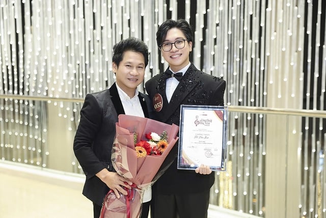 Cha con nhạc đỏ Trọng Tấn - Vũ Tấn Đạt: Hành trình âm nhạc đầy cảm xúc - Ảnh 3.