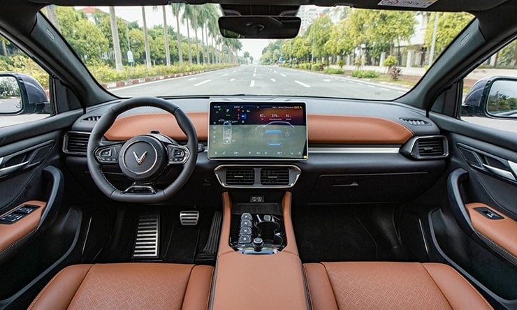 ផ្នែកខាងក្នុងរថយន្ត VinFast VF 8